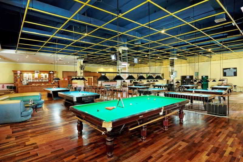 Kuta Station Hotel And Spa Bali Esterno foto